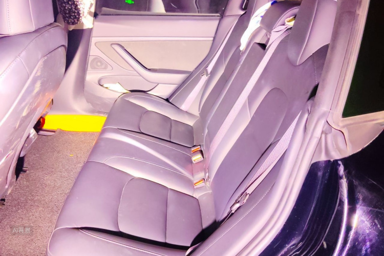 Tesla Model 3 2020 #19 Tesla Model 3 2020 car image #19