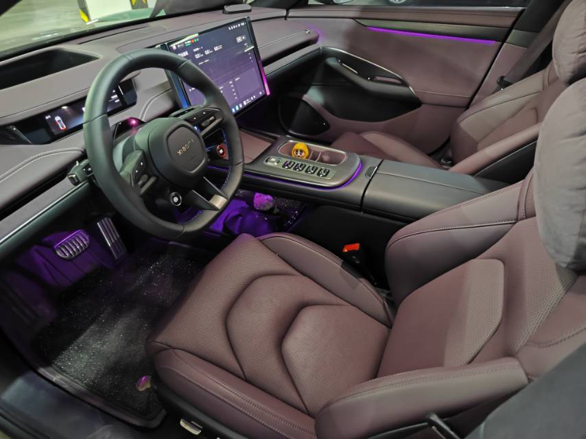MI SU7 2025 car image #7
