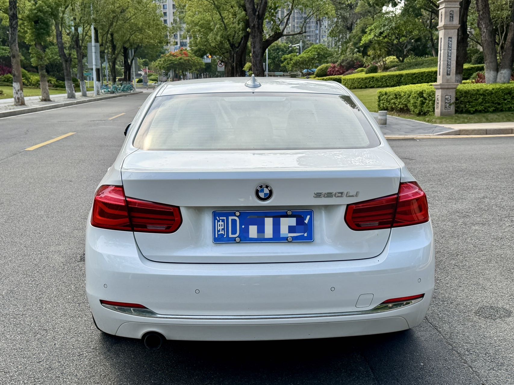 BMW 3 Series 2016 car image #8