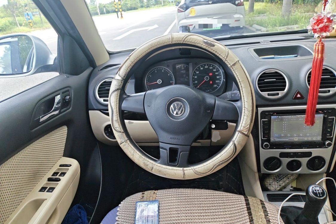 Volkswagen Lavida 2012 imagen de coche #22