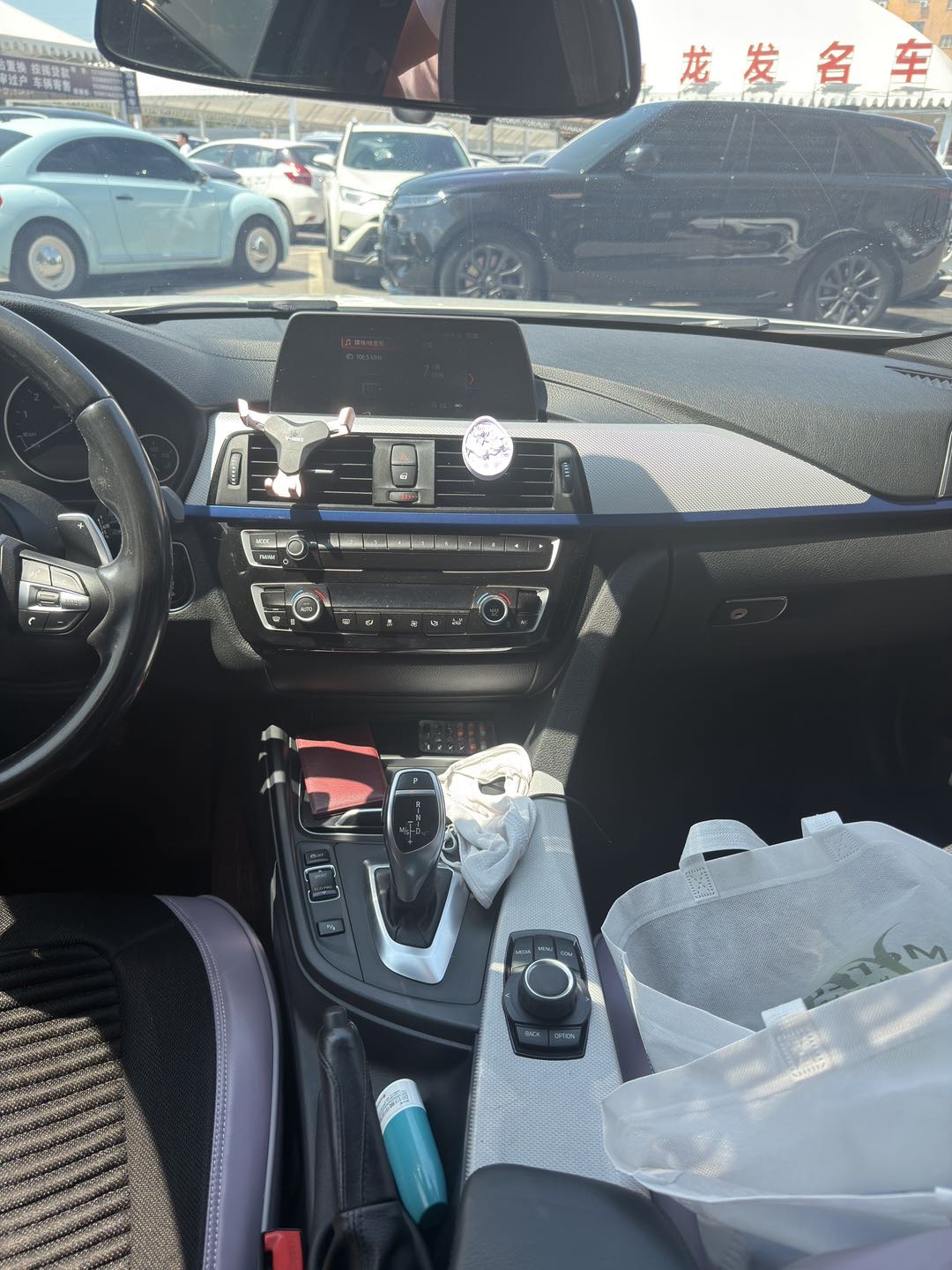 BMW 3 Series 2018 car image #8