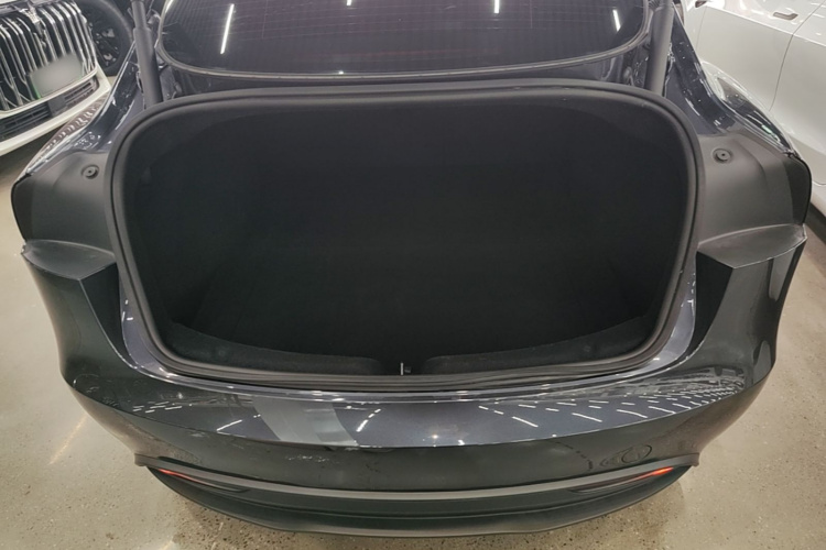 Tesla Model 3 2024 #19 Tesla Model 3 2024 car image #19