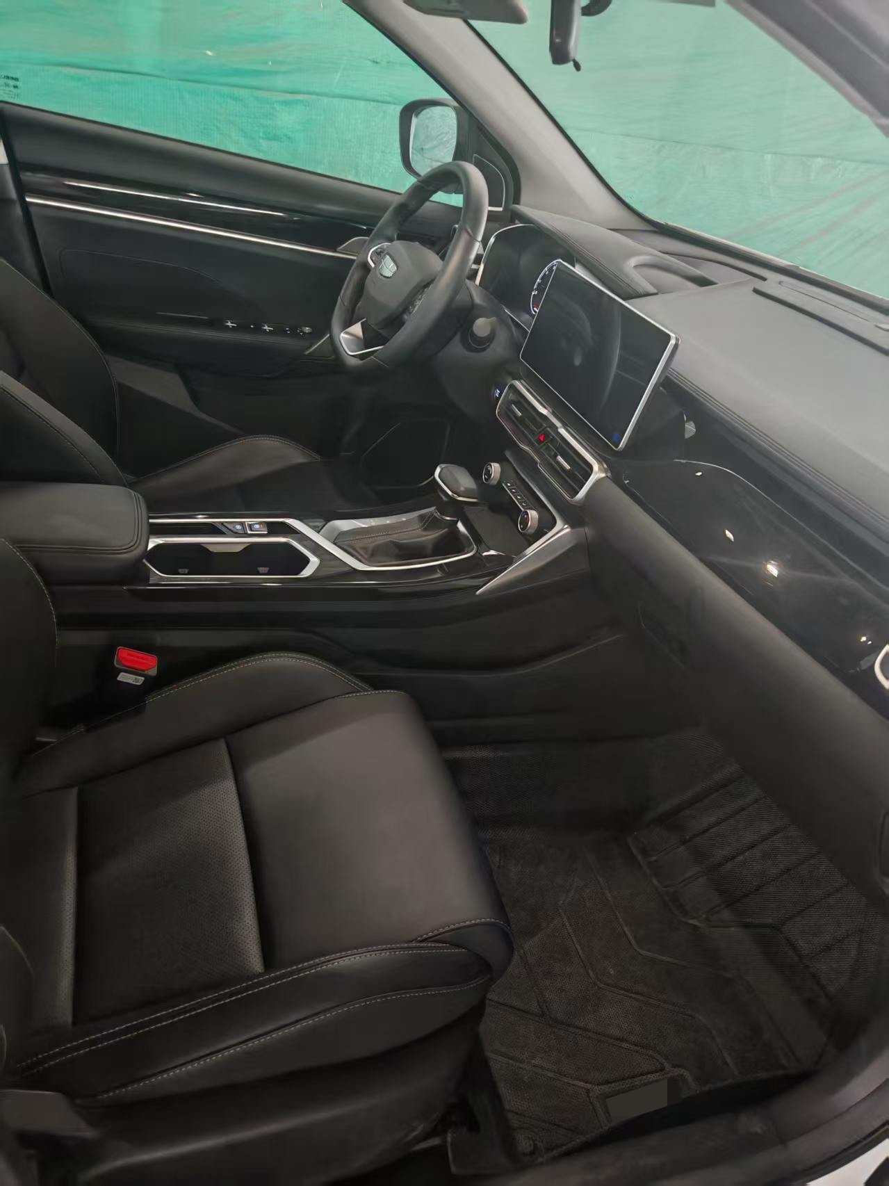 GEELY Coolray 2025 #3 GEELY Coolray 2025 car image #3