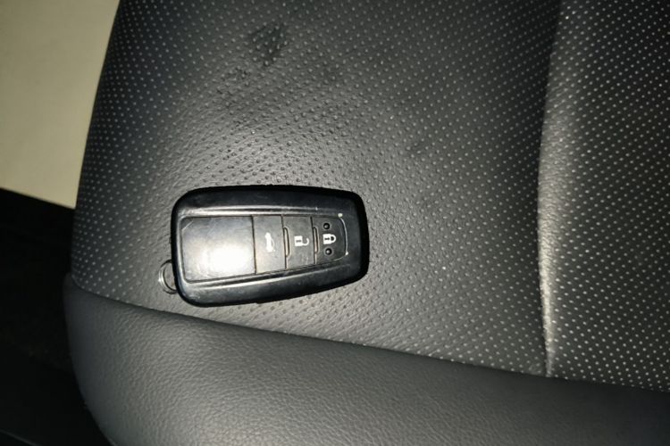 Toyota Corolla 2021 #9 Toyota Corolla 2021 car image #9