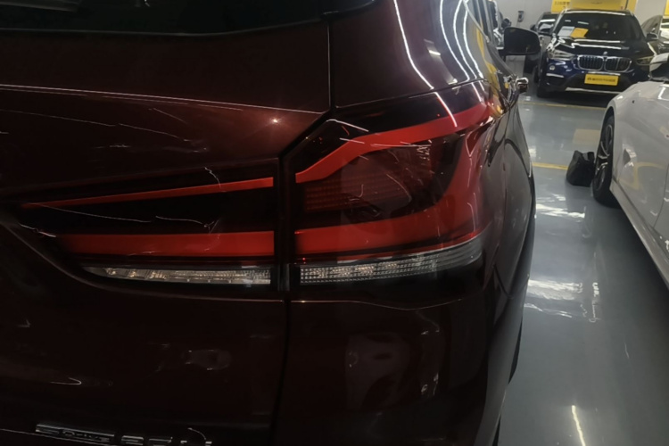 BMW X1 2021 car image #8