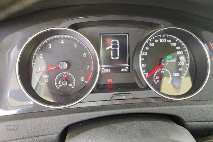 Volkswagen Golf 2019 #14 Volkswagen Golf 2019 car image #14