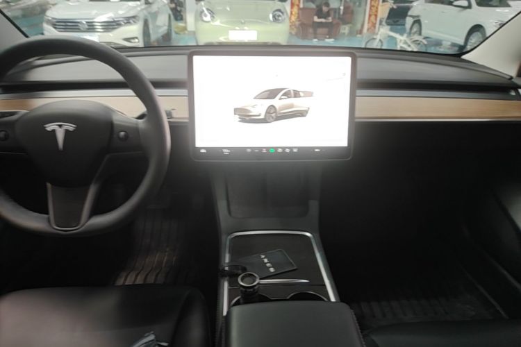 Tesla Model 3 2023 #18 Tesla Model 3 2023 car image #18