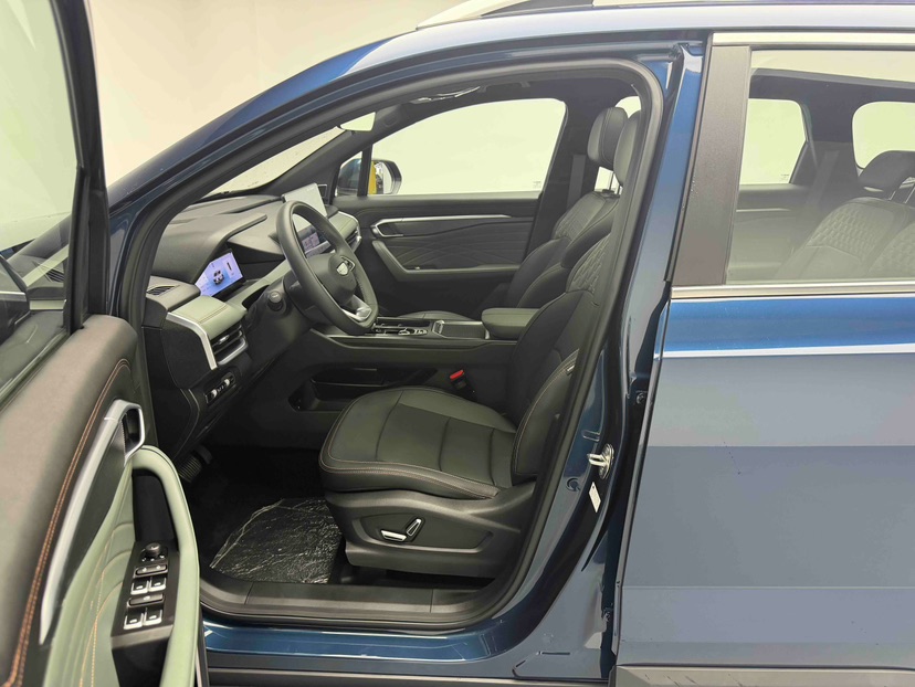 GEELY Okavango L 2025 #2 GEELY Okavango L 2025 car image #2