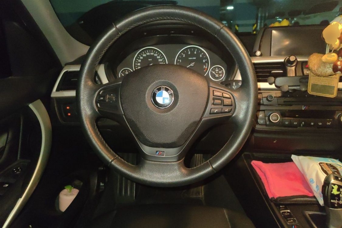 BMW 3 Series 2014 صورة سيارة #22