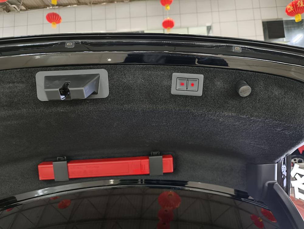 BYD Han 2025 #8 BYD Han 2025 изображение автомобиля #8