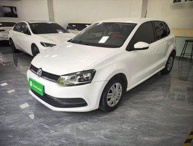 Volkswagen Polo 2016 Volkswagen Polo 2016 car image
