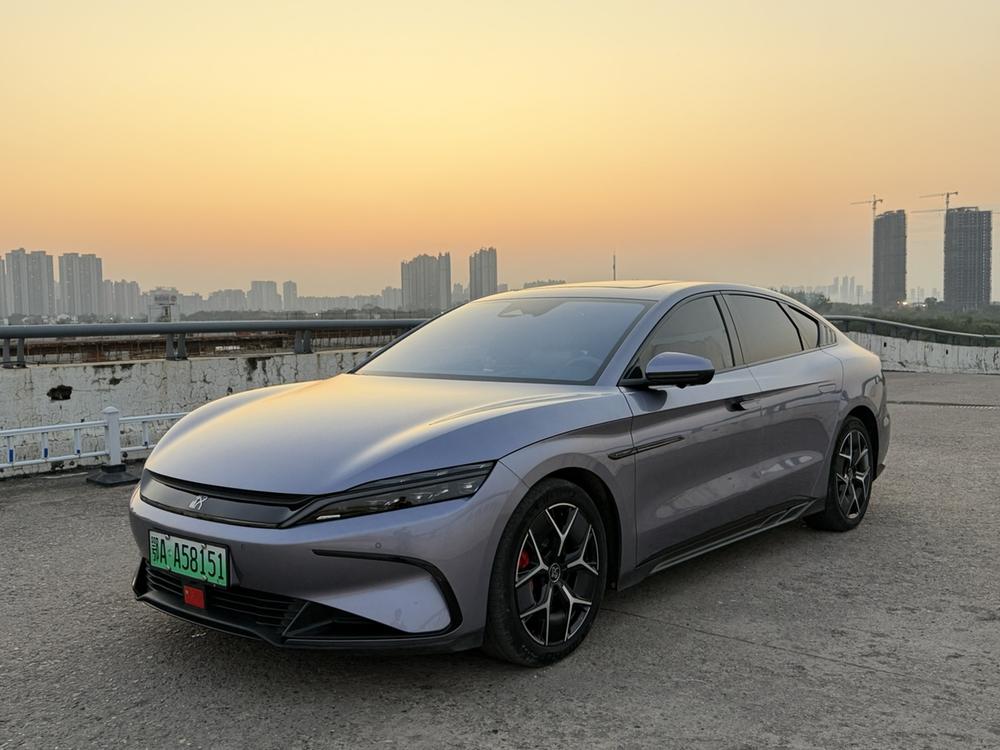 BYD Han 2024 صورة سيارة 