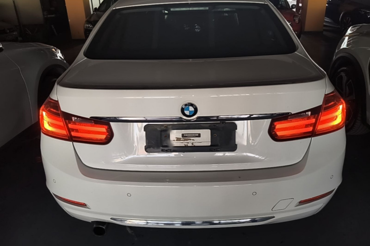 BMW 3 Series 2014 image de voiture #4