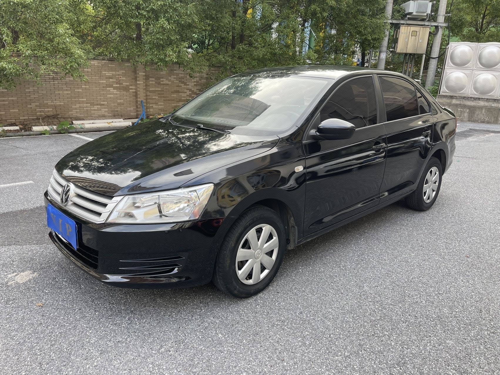 Volkswagen Santana 2016 car image 