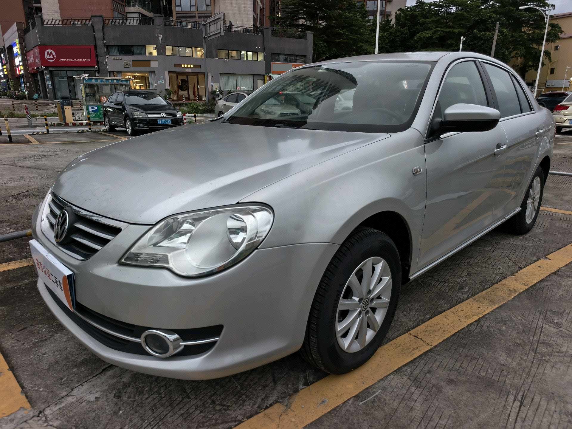 Volkswagen Bora 2012 car image 