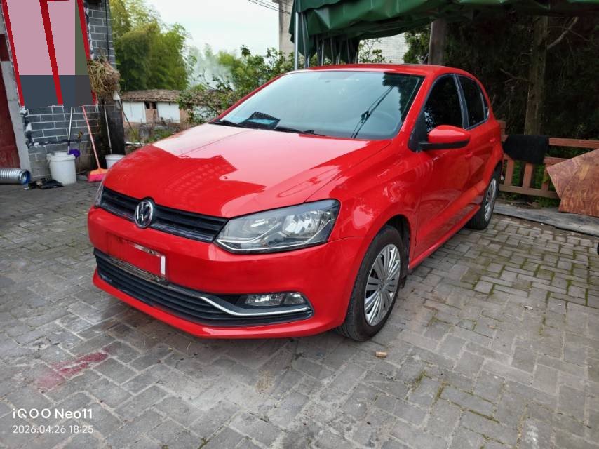 Volkswagen Polo 2016 car image 