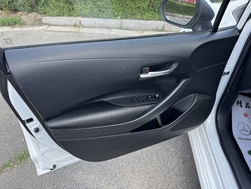 Toyota Corolla 2023 immagine di auto #13