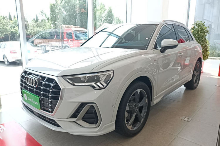 Audi Q3 2023 #2 Audi Q3 2023 immagine di auto #2