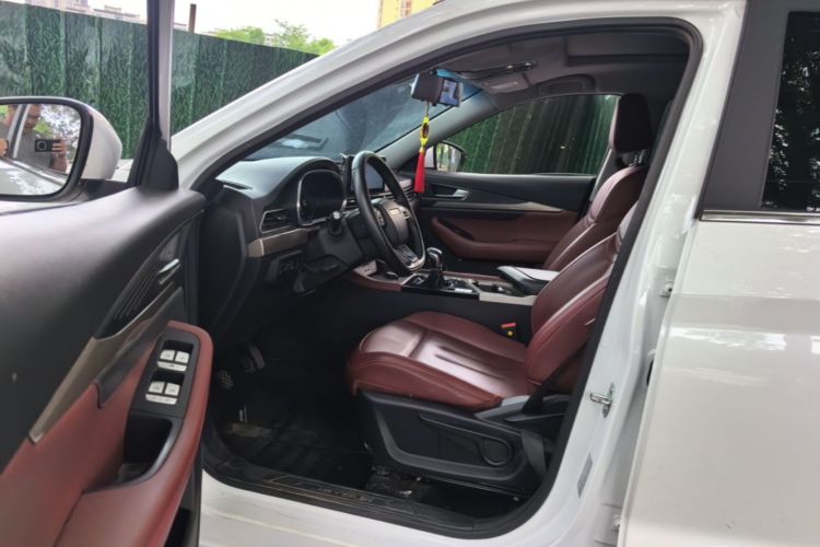Jetour X70 2024 car image #16