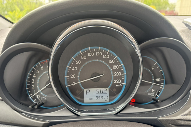 Toyota Vios 2015 immagine di auto #17