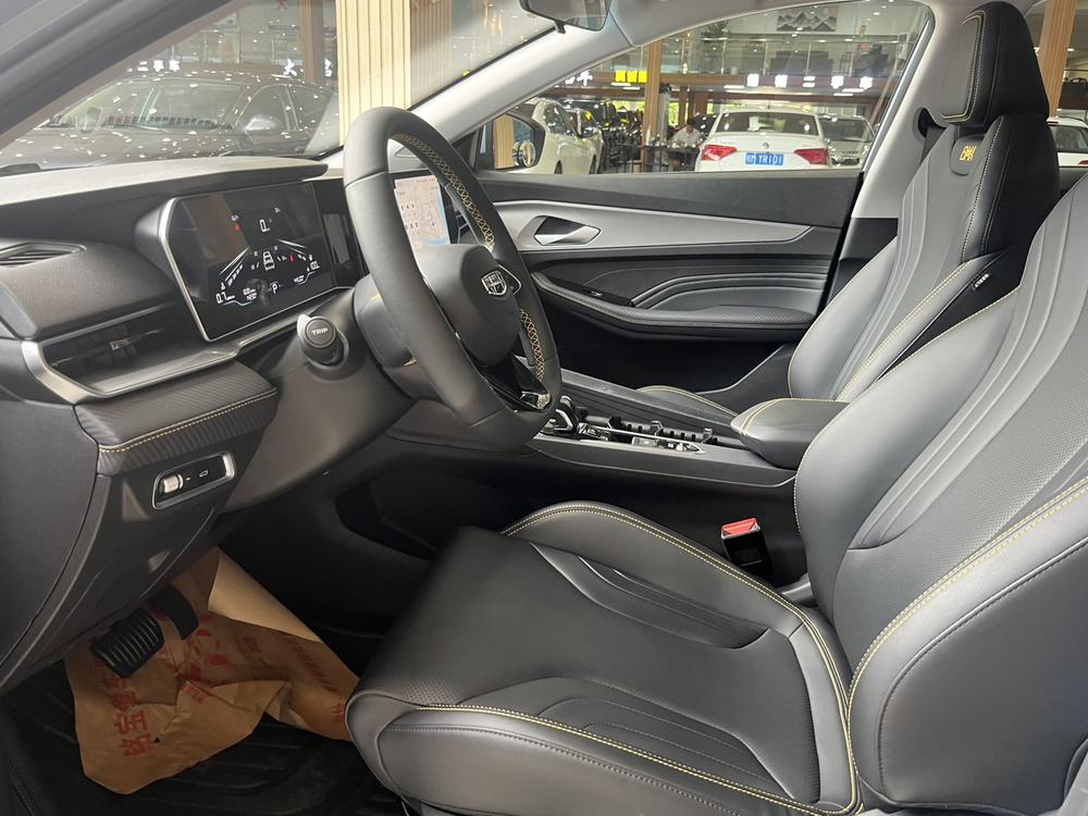 GEELY Binray 2025 #8 GEELY Binray 2025 car image #8