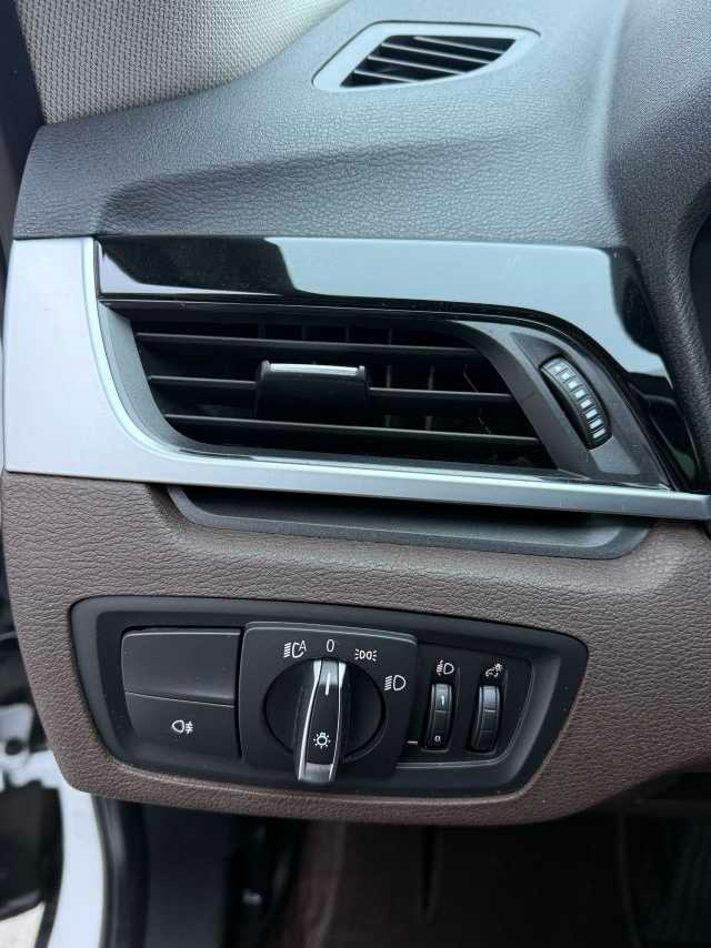 BMW X1 2021 imagen de coche #6