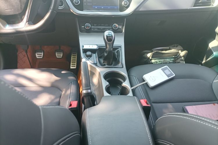 GEELY Emgrand GS 2018 car image #14
