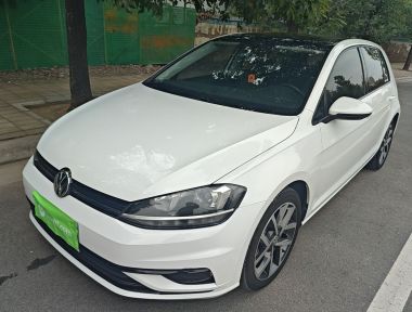 Volkswagen Golf 2020 car image 
