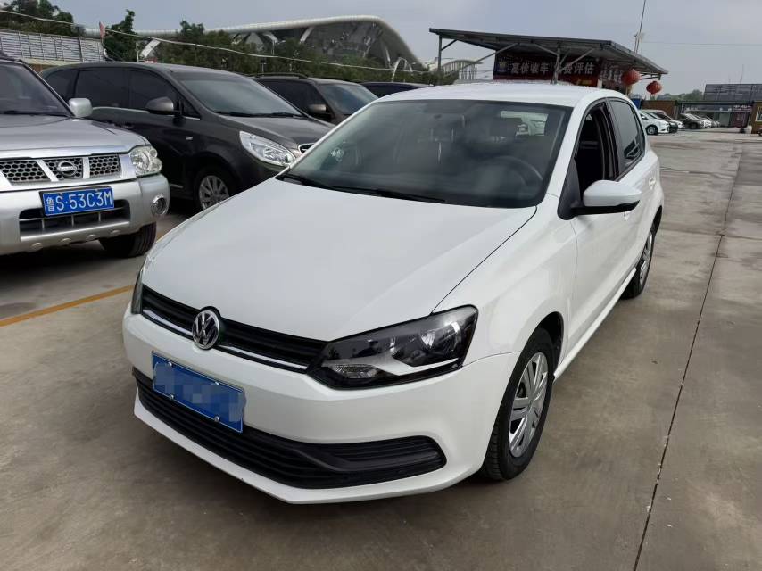 Volkswagen Polo 2019 car image #2