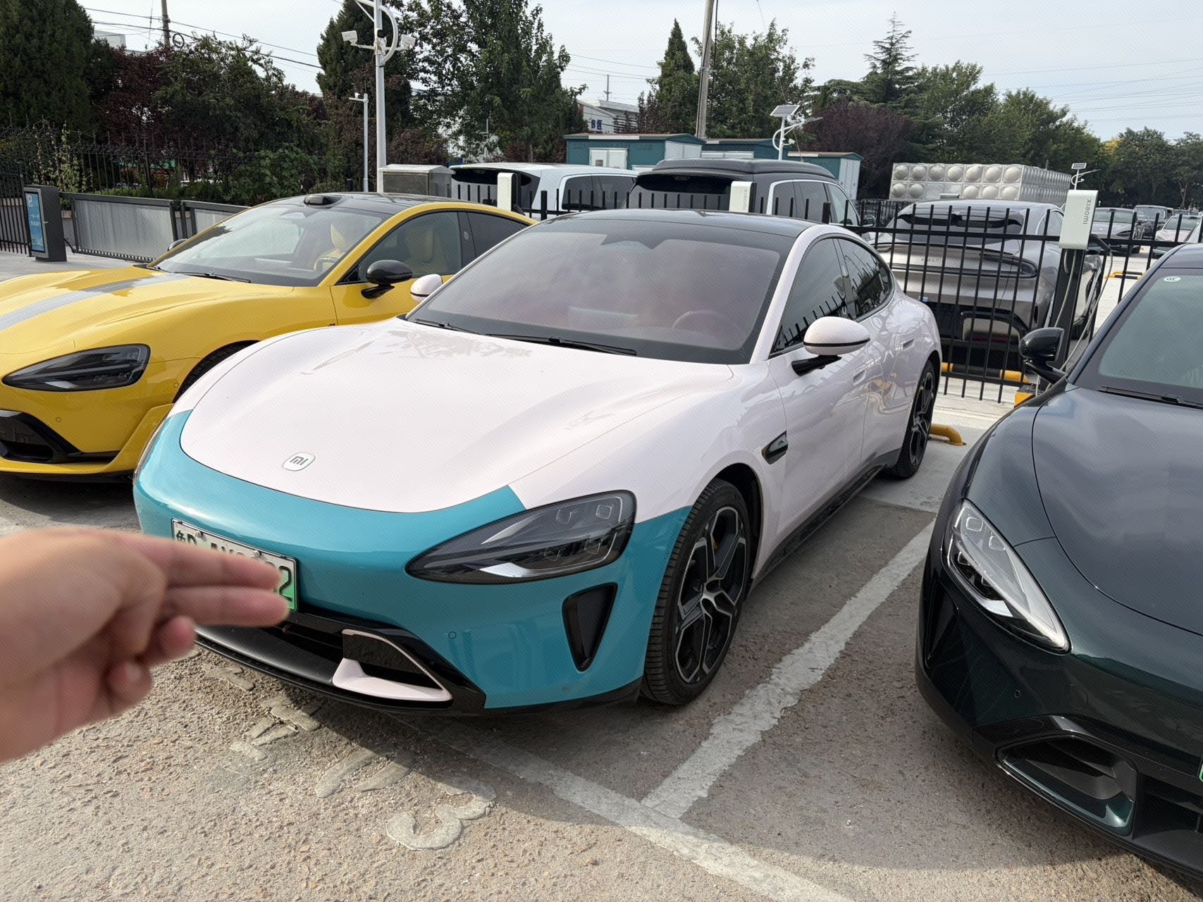 MI SU7 2025 car image 