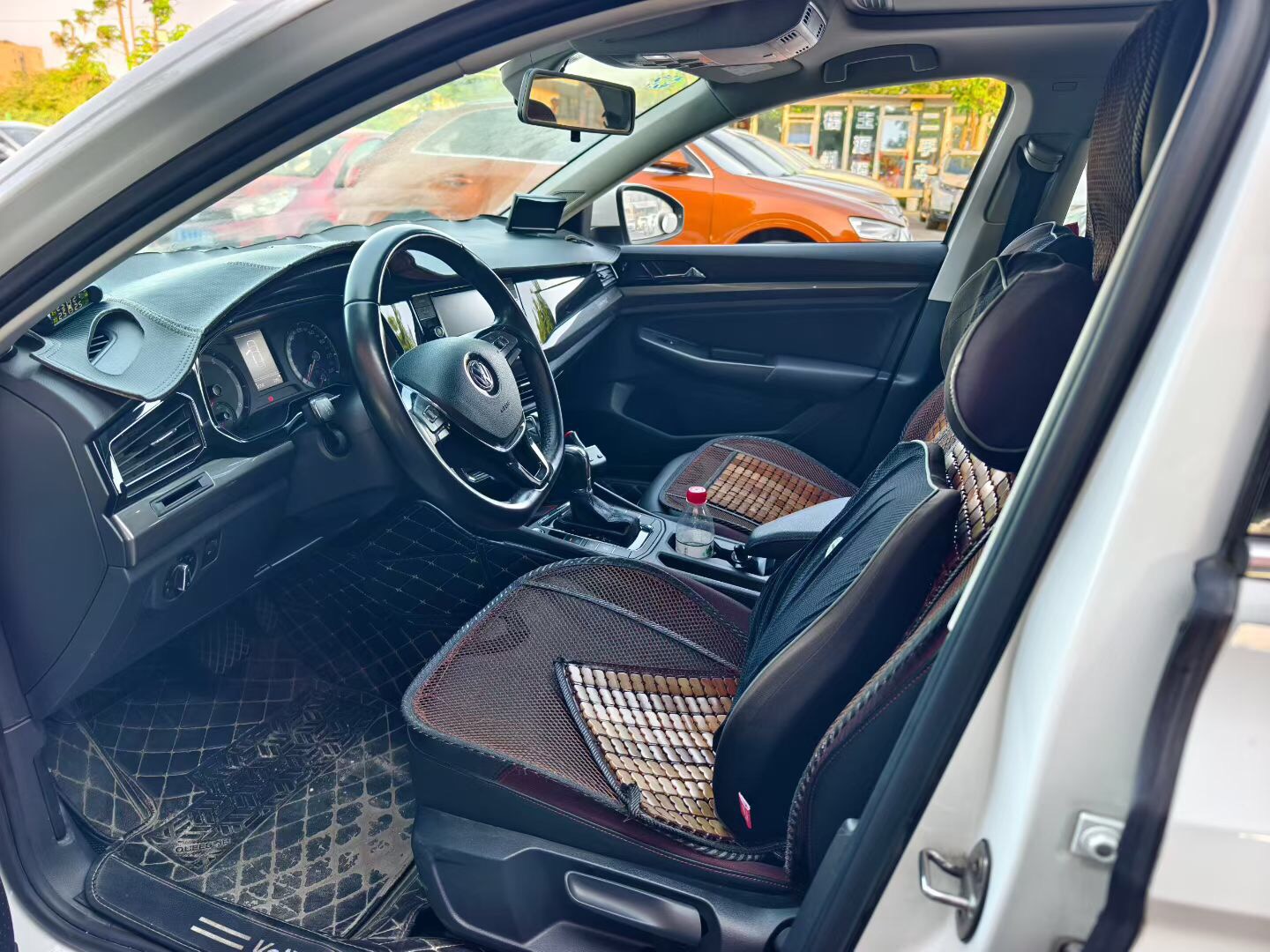 Volkswagen Bora 2019 car image #4