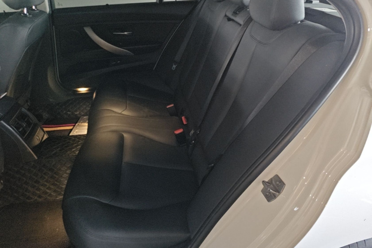 BMW 3 Series 2016 #13 BMW 3 Series 2016 car image #13