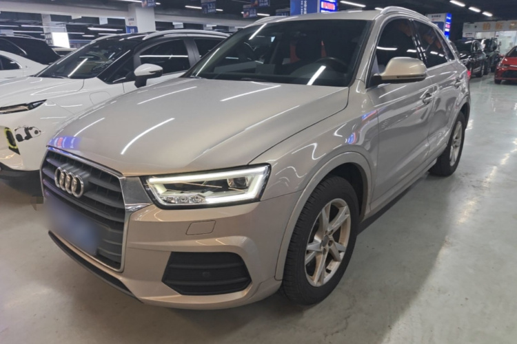 Audi Q3 2018 #2 Audi Q3 2018 car image #2