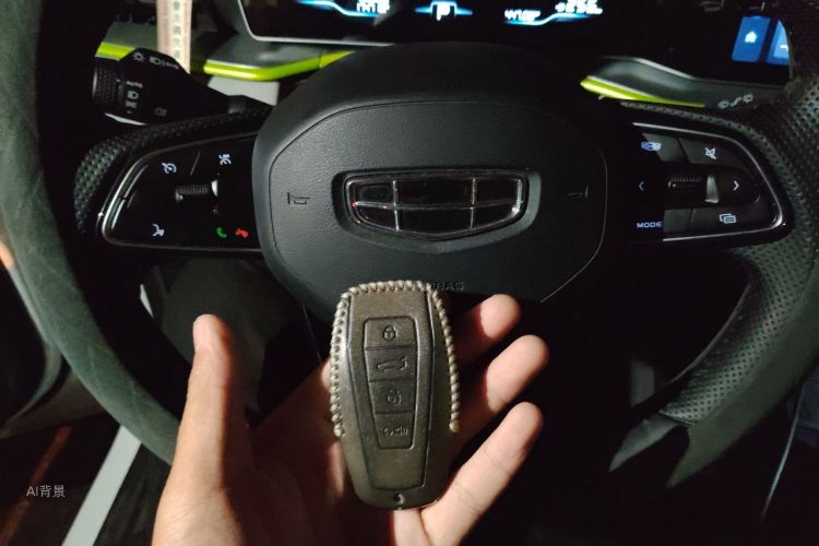 GEELY Coolray 2024 #10 GEELY Coolray 2024 изображение автомобиля #10