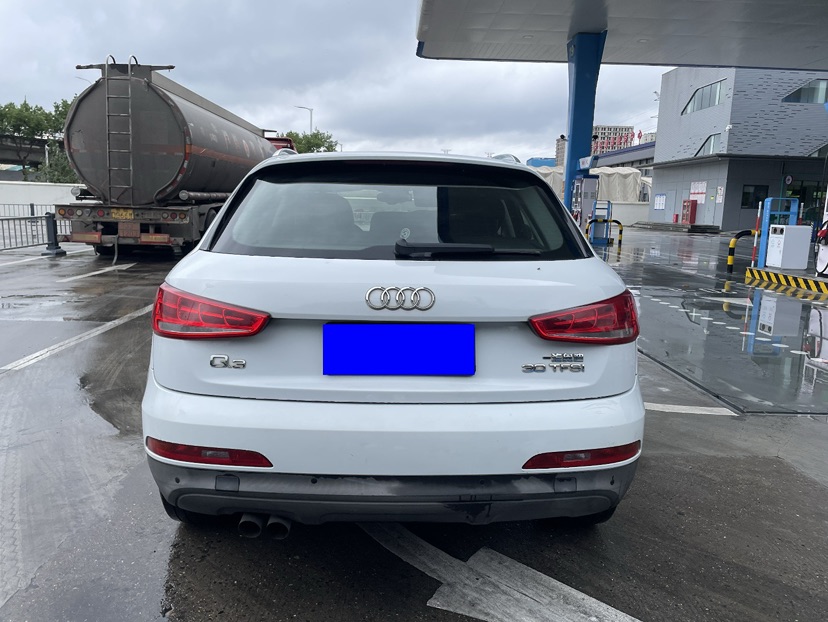 Audi Q3 2015 #5 Audi Q3 2015 car image #5