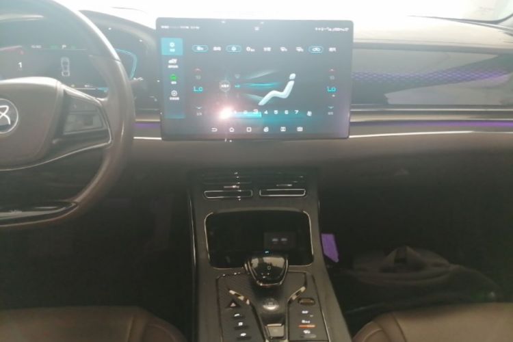 BYD Han 2020 car image #17