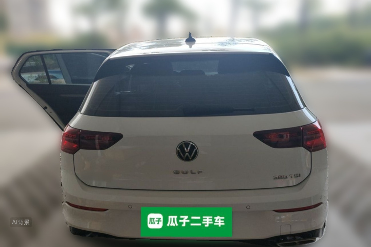 Volkswagen Golf 2022 car image #6