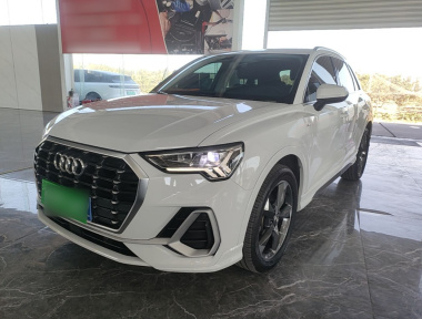 Audi Q3 2021 Audi Q3 2021 car image