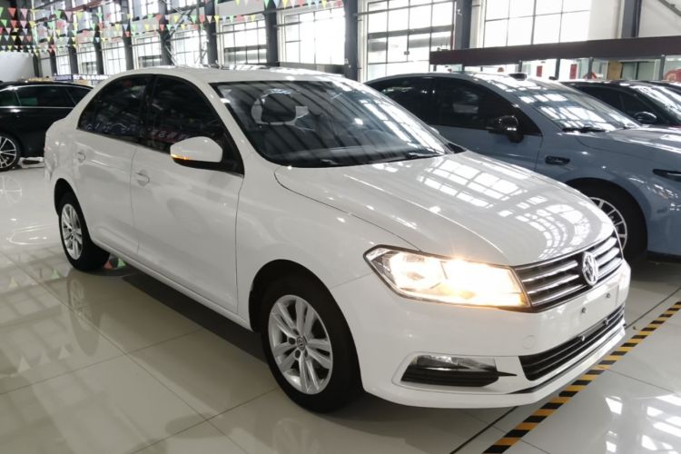 Volkswagen Santana 2018 car image #4