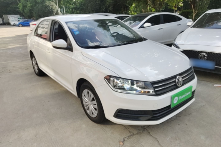 Volkswagen Santana 2018 car image #4