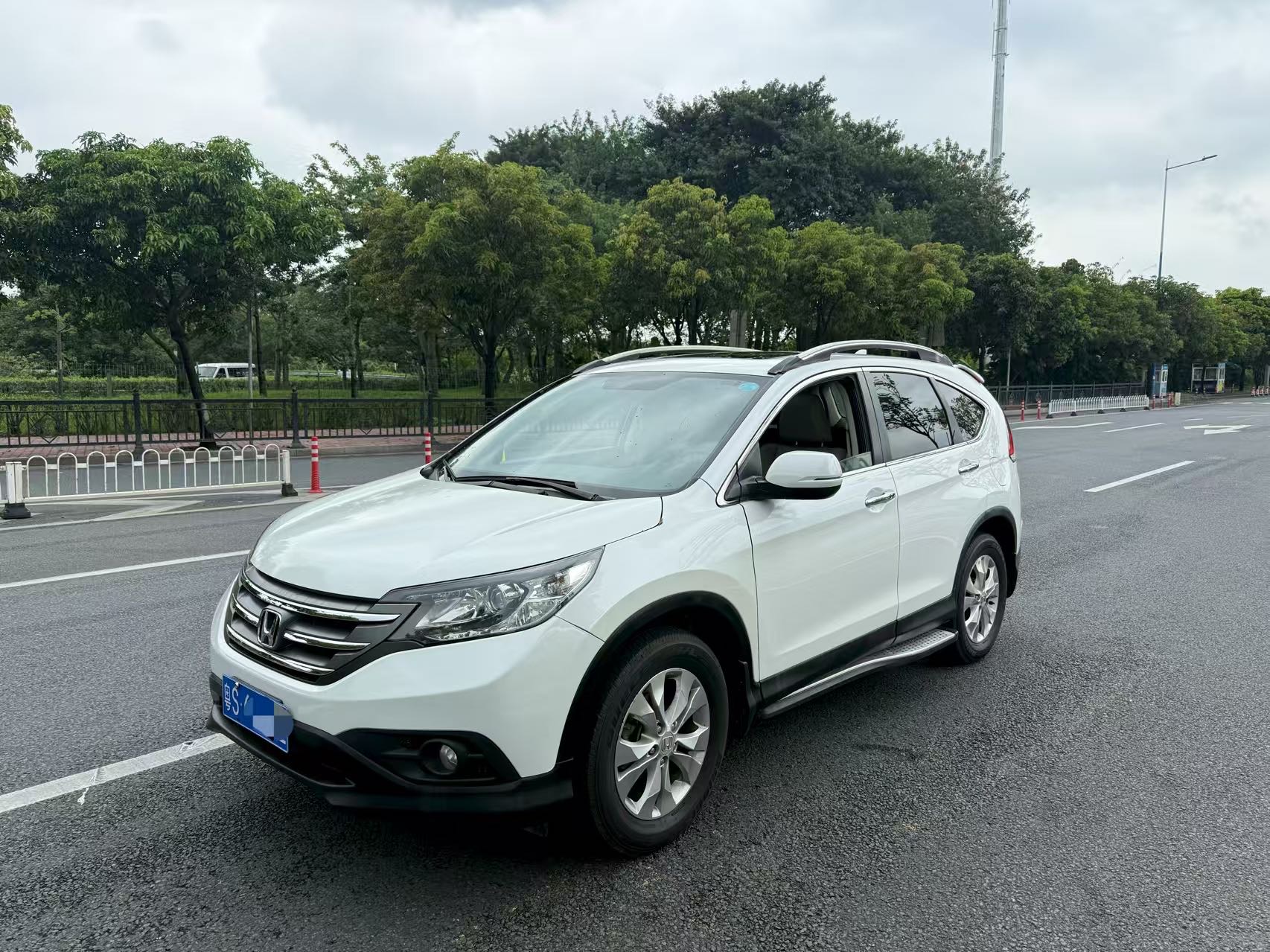 Honda CR-V 2012 car image 
