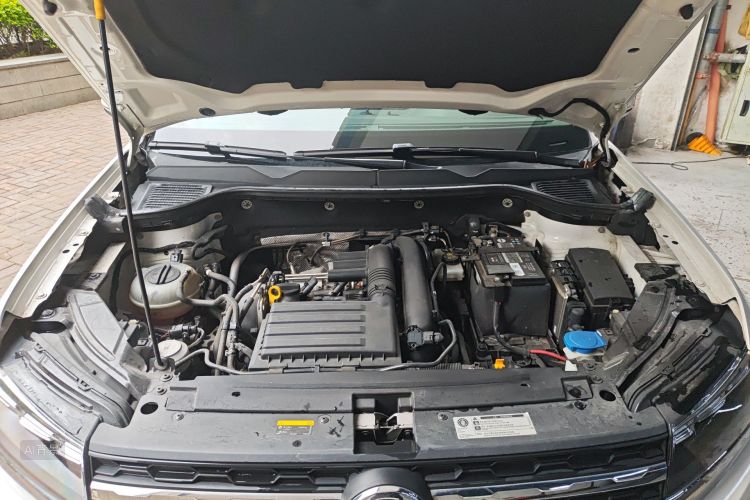 Volkswagen Tharu 2019 #17 Volkswagen Tharu 2019 car image #17