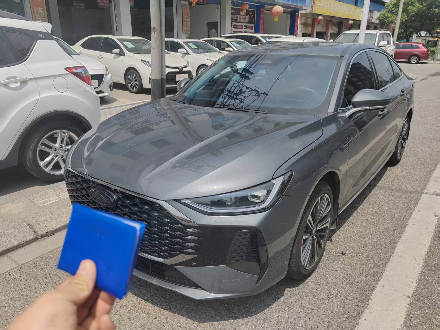 2025 2025 car image