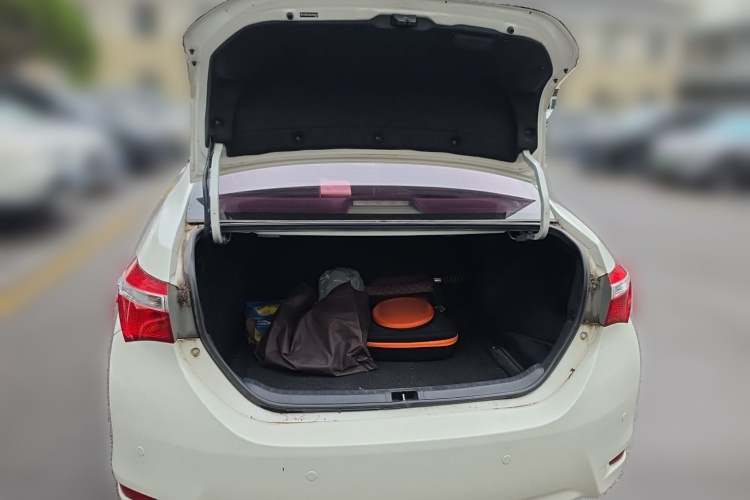 Toyota Corolla 2016 #17 Toyota Corolla 2016 car image #17