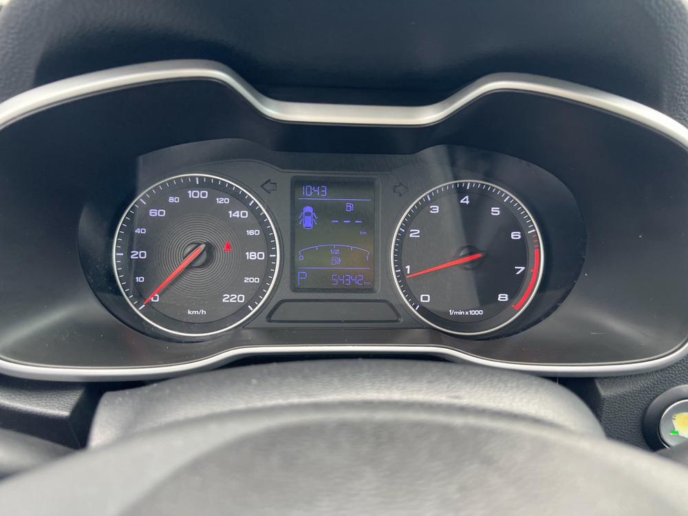 MG ZS 2017 car image #12
