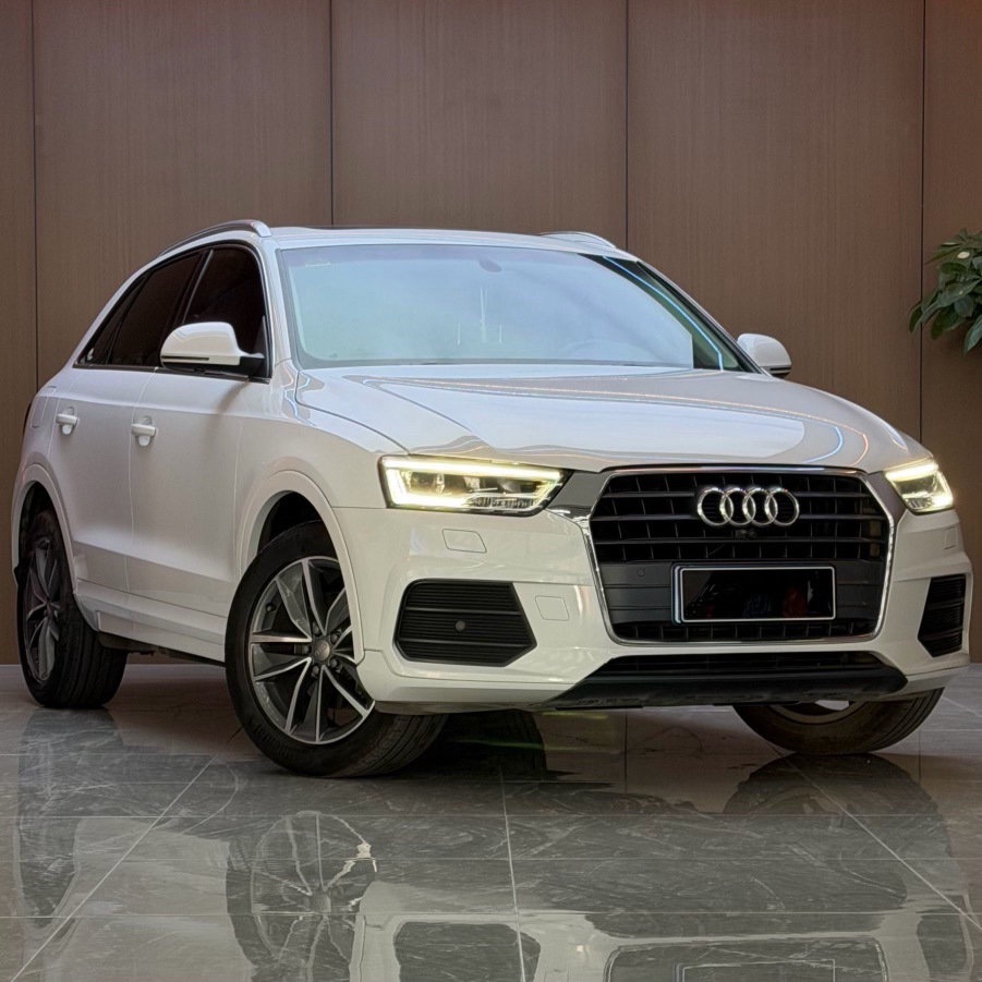 Audi Q3 2018 imagen de coche #3