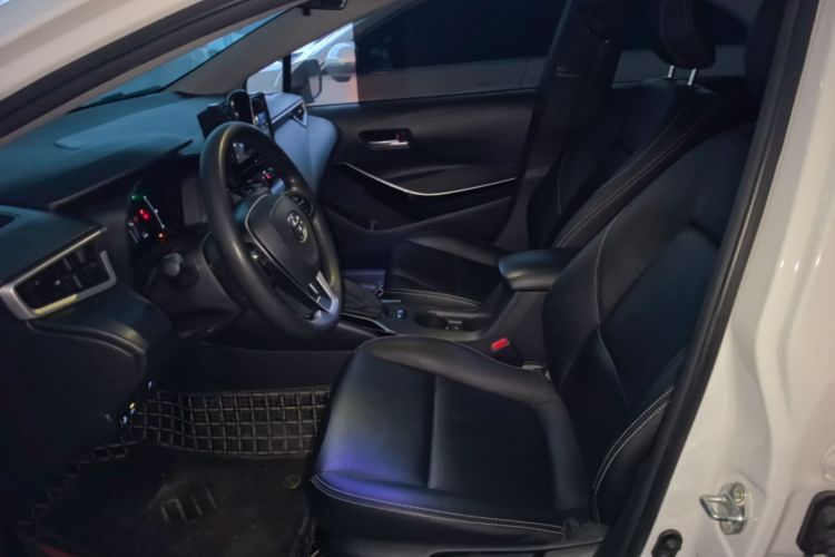 Toyota Corolla 2025 car image #19