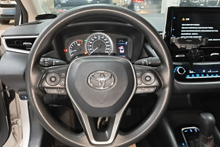 Toyota Corolla 2021 #11 Toyota Corolla 2021 car image #11