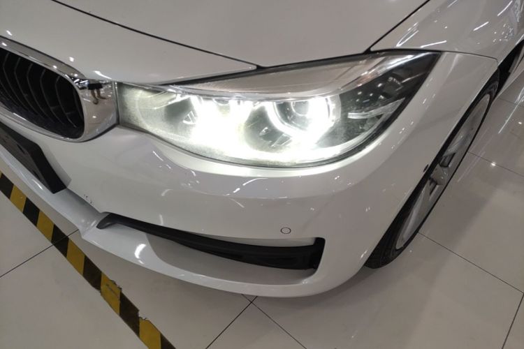 BMW 3 Series GT 2019 #23 BMW 3 Series GT 2019 car image #23