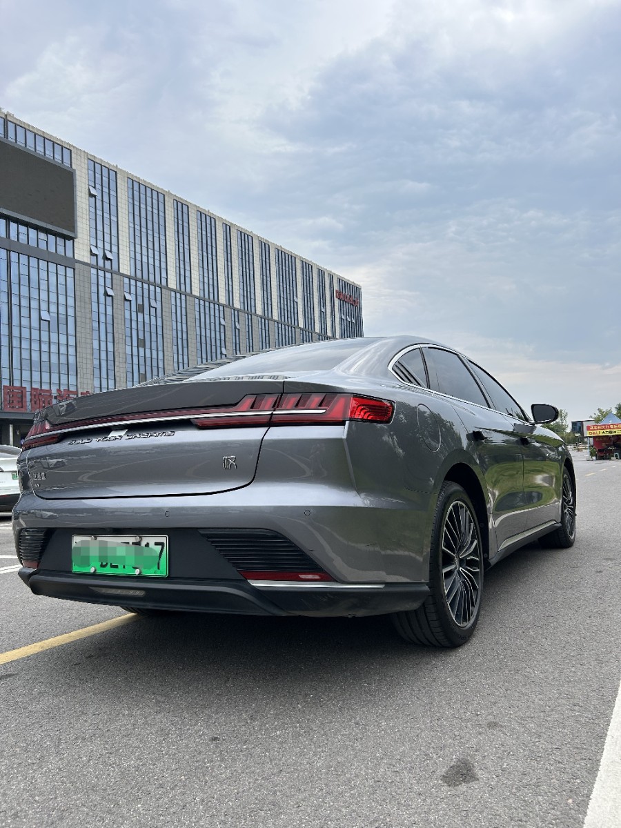 BYD Han 2021 car image #10